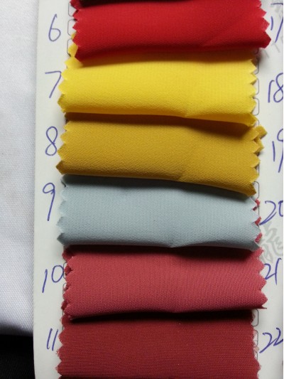 LGYUG 時裝面料 100%T 150CM F5108# 細節-1